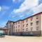 Best Western Plus Peace River Hotel & Suites