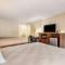 SureStay Hotel by Best Western Sarasota Lido Beach