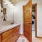 Howard's Lakehouse by the Sea - Rockaway Beach
