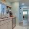 Beachfront Siesta Key Condo with Pool Access!