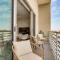 Chic Sarasota Condo with Balcony 2 Mi to Beaches! - ساراسوتا