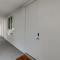 Chic Sarasota Condo with Balcony 2 Mi to Beaches! - ساراسوتا