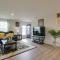 9 Mi to Duke University Spacious Home with Yard!