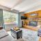 Estes Park Condo with Deck and Views about 3 Miles to RMNP - استيس بارك