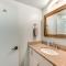 Estes Park Condo with Deck and Views about 3 Miles to RMNP - استيس بارك