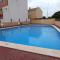 Casa del sol, Las Ocas urbanizacion,2 bedrooms , 2 bathrooms,solarium ,nice swimming pool and barbecue - Orihuela Costa