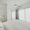 Caesar Blue Seaside Luxury Apartments