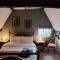 Wilde Escapes - Weston