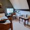 Wilde Escapes - Weston
