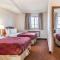 Econo Lodge Inn & Suites Madras