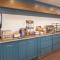 Country Inn & Suites by Radisson, Michigan City, IN