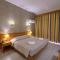 Neda Hotel