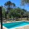 Le Mas Mélusine Chambres d hôtes avec piscine en oliveraie à Fayence
