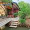 Warakorn Baansuan Amphawa