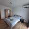 Apartments Damir with Sea View