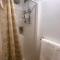 Millpond Basement Units - 列治文山