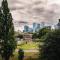 Luxury Docklands 2Bed apt- Close to Excel- Canary Wharf- City Airport - 02 Arena- Free Parking- PS 4 - 伦敦
