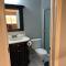 Private Spacious Modern 4BR Home with Full Kitchen