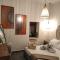 Pasiphae Luxury House