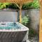 Le Beau Vallon 1- Villa Standing - Jacuzzi privée - Piscine chauffée - 圣贝努瓦