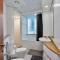 Next To Metro Unique 2bed Apt Wlarge Balcony - Дубай