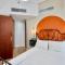 Next To Metro Unique 2bed Apt Wlarge Balcony - Дубай