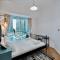 Next To Metro Unique 2bed Apt Wlarge Balcony - Дубай