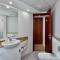 Next To Metro Unique 2bed Apt Wlarge Balcony - Дубай