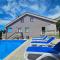 Beachfront Apartments Baricevic with Pool