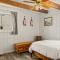 Modern Cabin Near Lakes with Forest Views - Running Springs