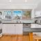 West Beach Hideaway - A Relaxed Coastal Locale