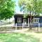 Corner Cottage- Pool Table, WiFi, AC & Firepit