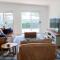 Corner Cottage- Pool Table, WiFi, AC & Firepit