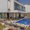 Villa Pliades