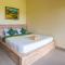 Greenfield Viewhouse: Spacious 2nd Floor Lodging