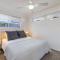Nest on Nelson, 7 Nelson St - boat parking, Wi-Fi, games room