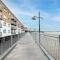 Windrush Court · Stunning Penthouse With River Views Near Erith Stn Pass The Keys - Erith