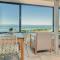 Walker Bay Luxury Seafront Apartment