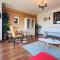 2 Bedroom Cozy Apartment In Oostende