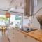Carcavelos Sunny Retreat by LovelyStay - 卡尔卡维洛斯