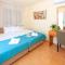 Villa Aurora - 100m from Pernera Beach
