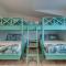 On The Rocks, 8 bed, 8,5 bath, Waterfront home with boat dock and rooftop deck - برادنتون بيتش