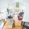 Loft Cabin w, Fire Pit, Huge Deck & WiFi!