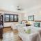 Gorgeous villa at Casa de Campo - with large pool, cook, maid and 2 golf carts