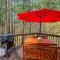 Hot Tub, Deck&Grill, Game Room, WiFi at Cute Cabin