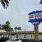 Oceanside Inn & Suites