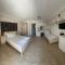 Ellas Hotel
