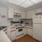 Beautiful and Quiet 2 Bedroom Condo - SV267