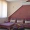 Apartment with 2 Bedrooms and Parking Near the Beach - مدينة بورغاس