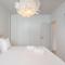 Elegant & Central 3BR in Glyfada - Atény